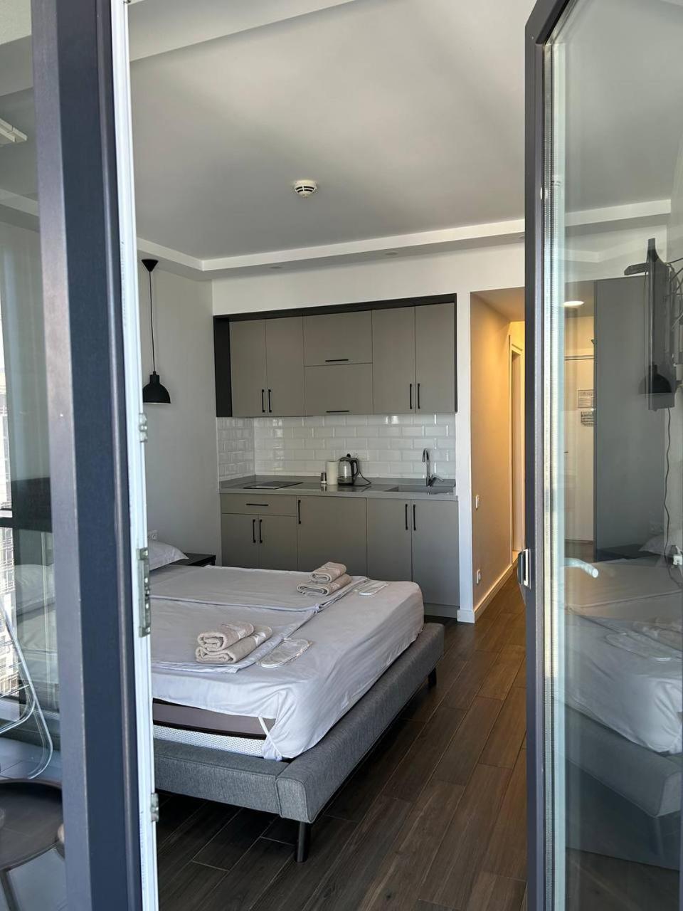 Premium Sea View Апартаменти *